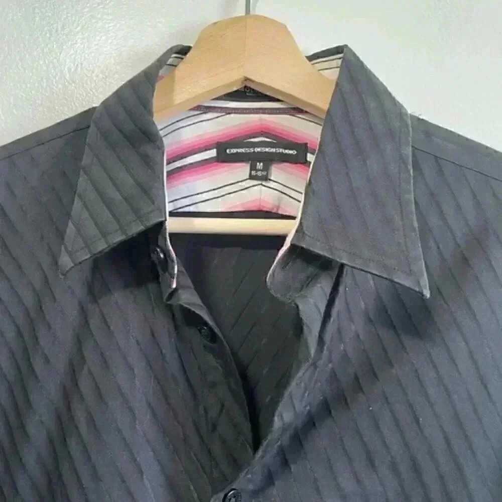 Express Design Studio Dark Grey Horizontal Stripe w Pink Pop of Colour - Picture 3 of 7